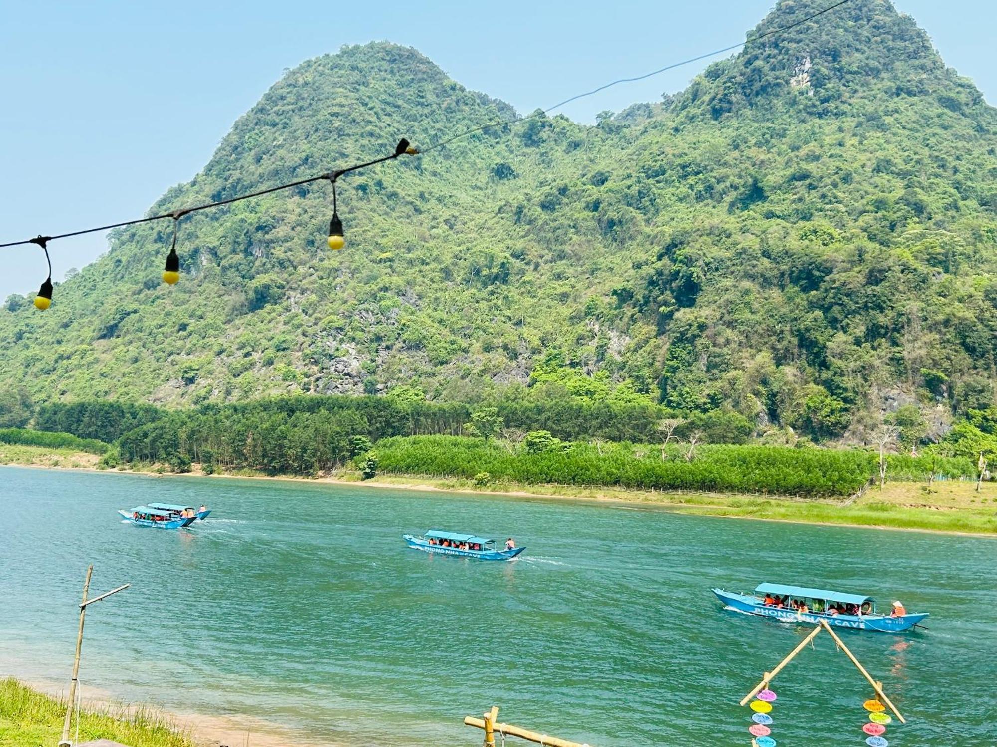 Son River House Phong Nha Zewnętrze zdjęcie