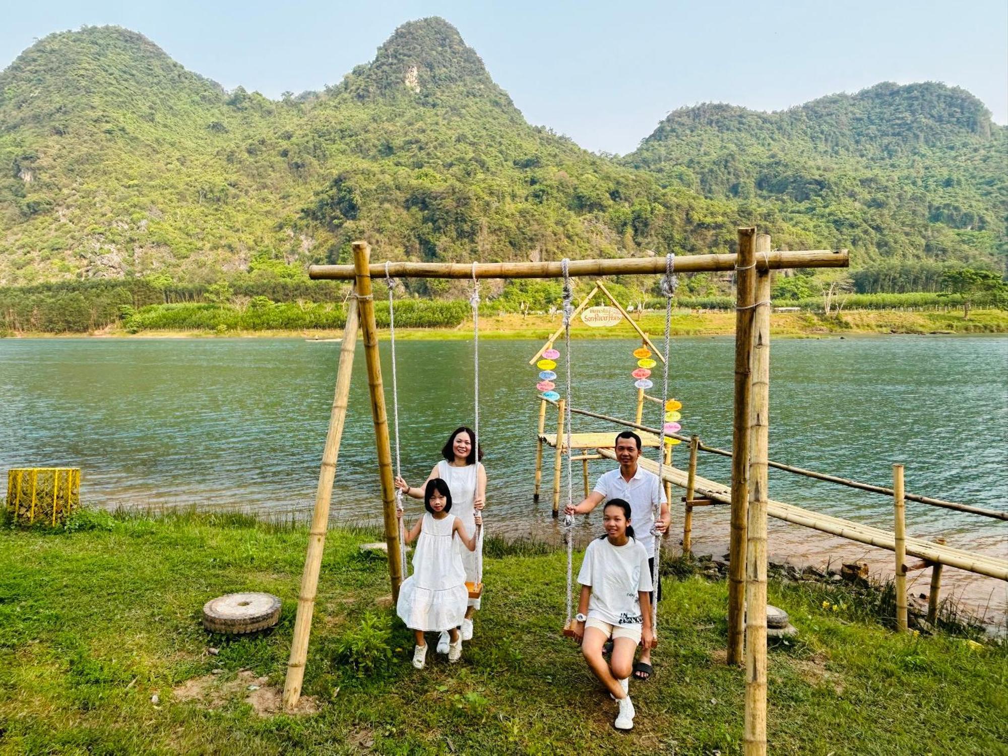 Son River House Phong Nha Zewnętrze zdjęcie