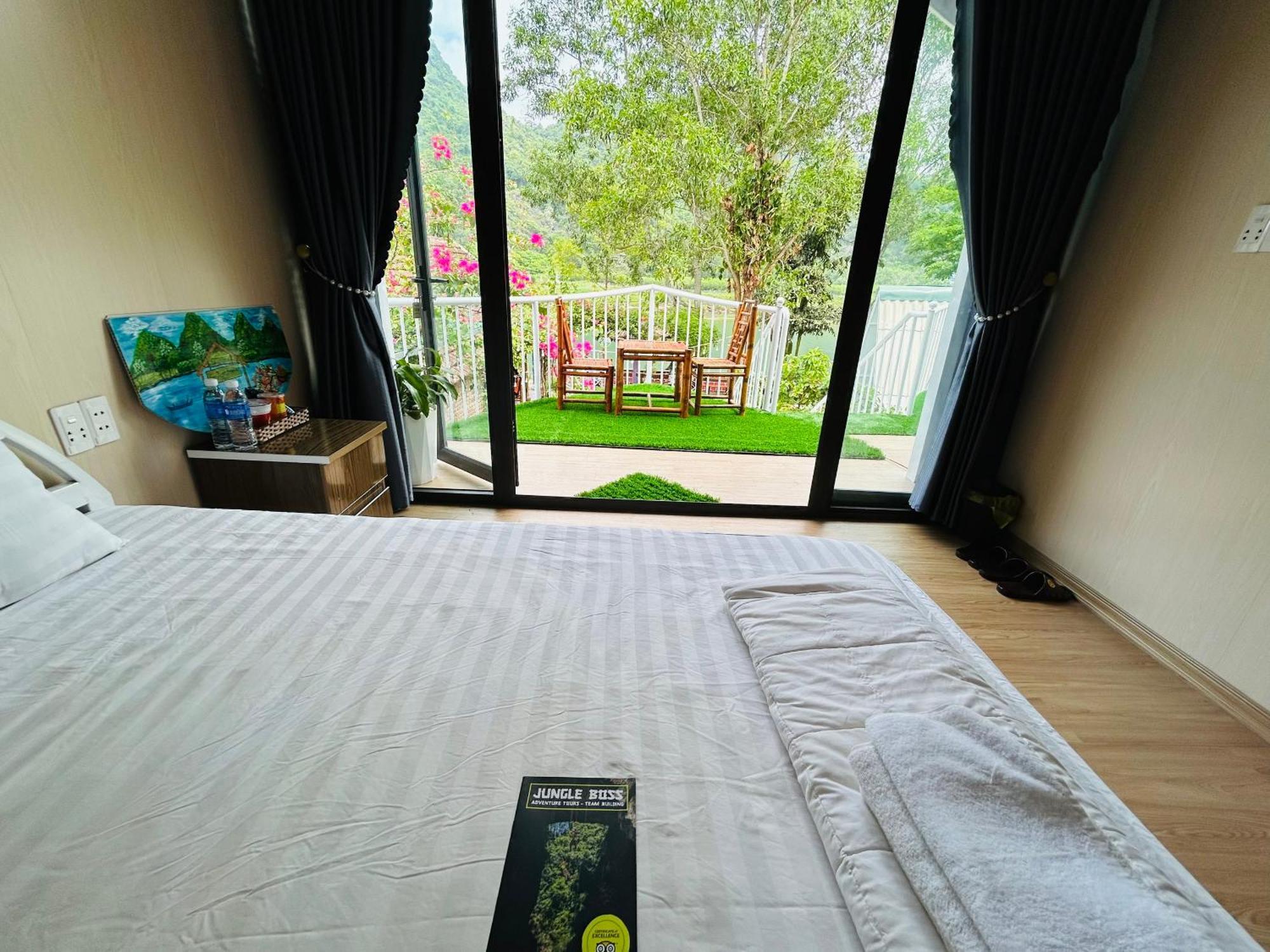 Son River House Phong Nha Zewnętrze zdjęcie