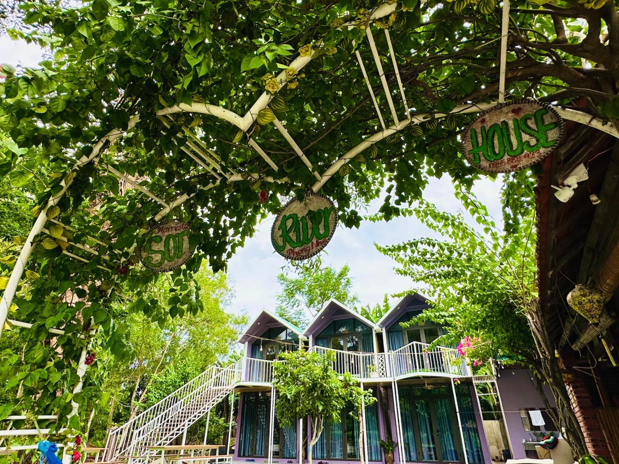 Son River House Phong Nha Zewnętrze zdjęcie