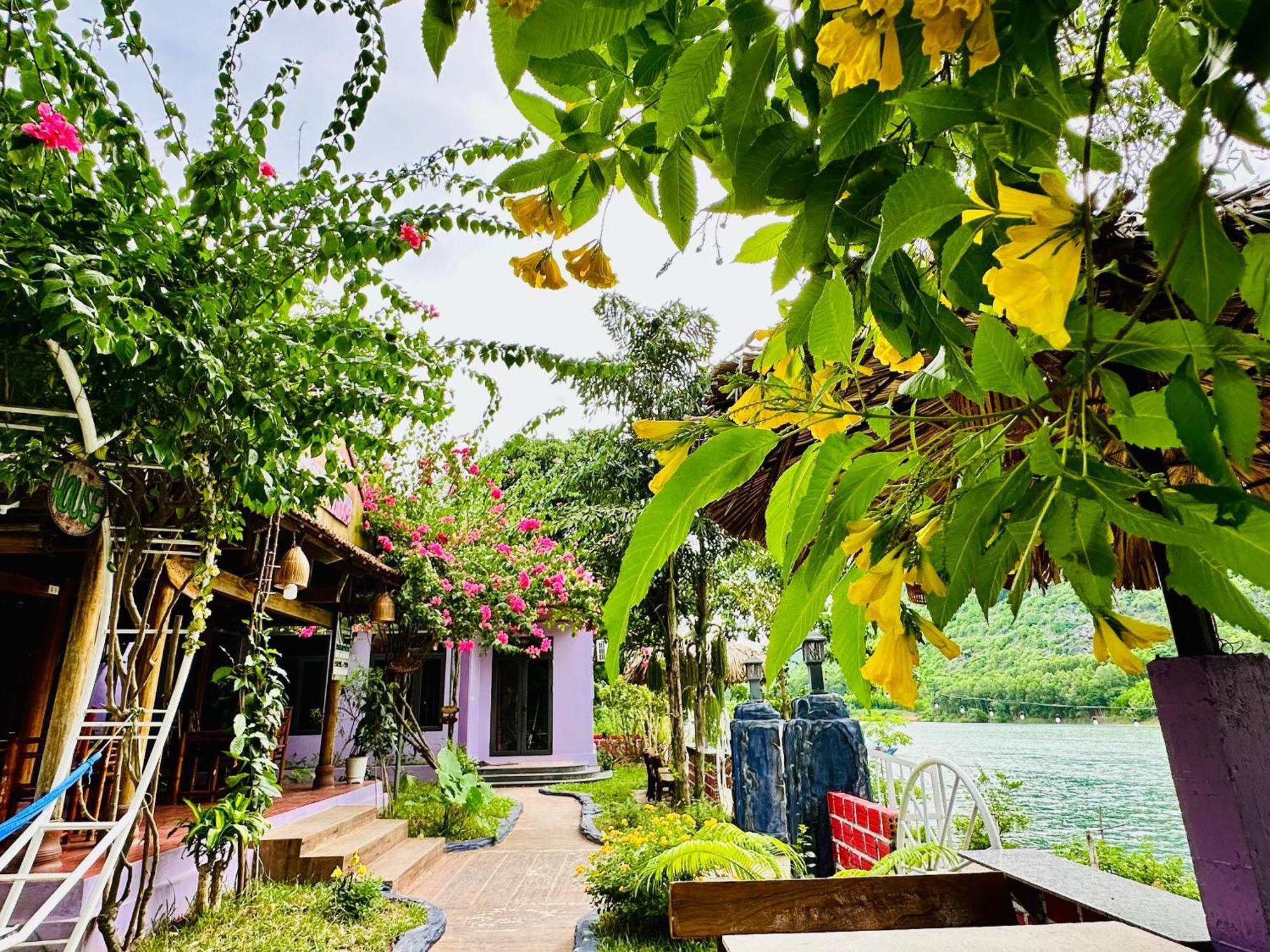 Son River House Phong Nha Zewnętrze zdjęcie