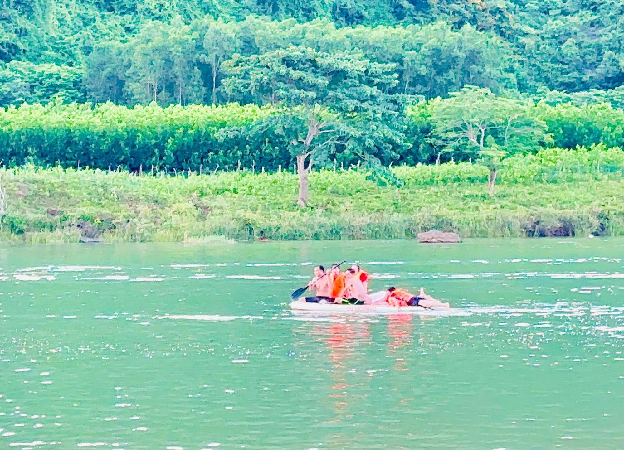 Son River House Phong Nha Zewnętrze zdjęcie